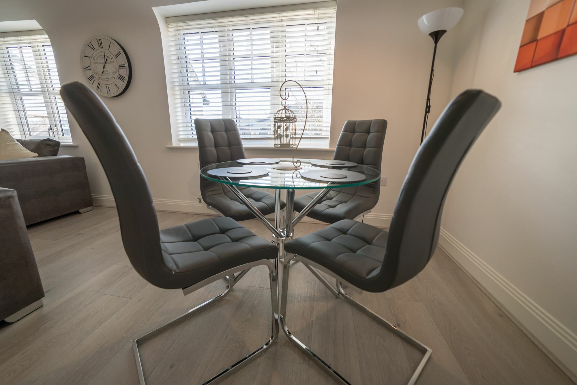 Helios Court Penthouse Serviced Apartment By Ferndale Maidenhead Exterior photo